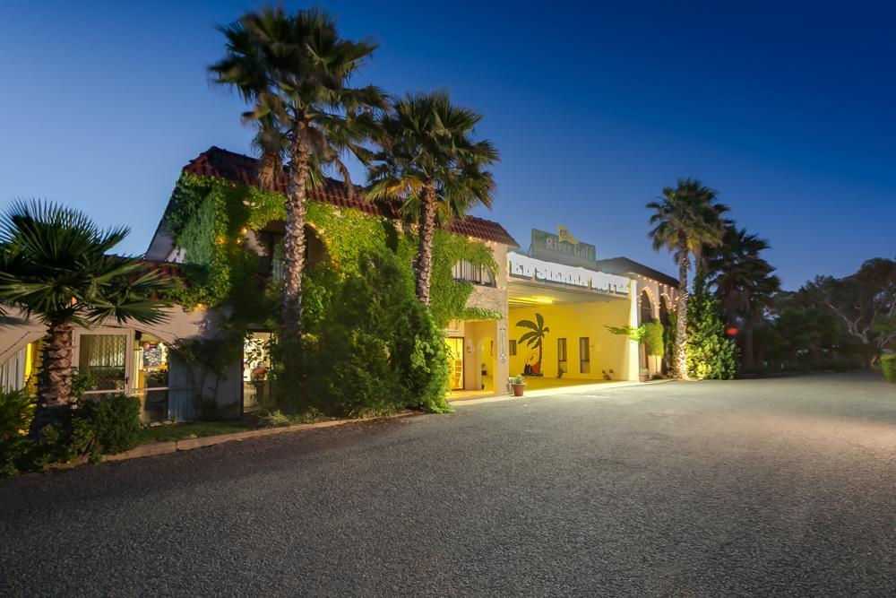 El Sierra Motel Barooga Bagian luar foto